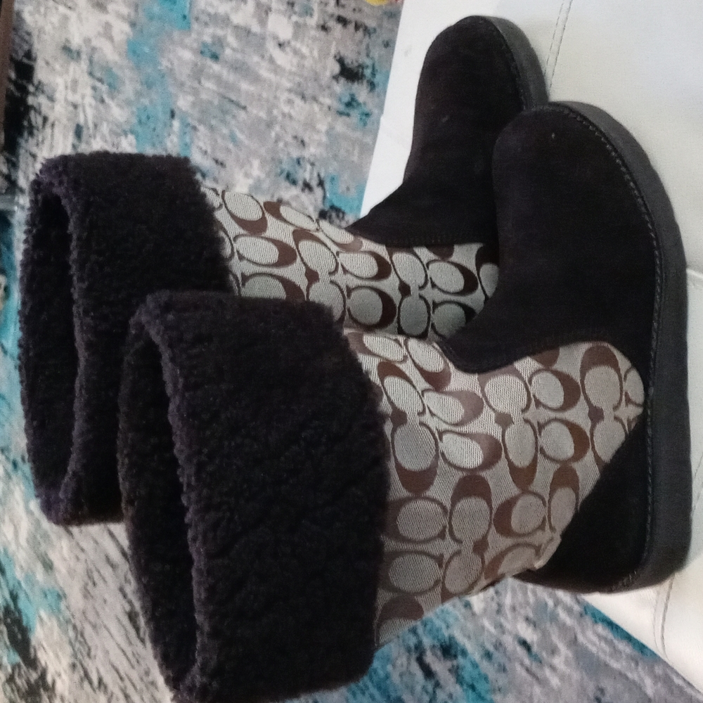 Coach boots